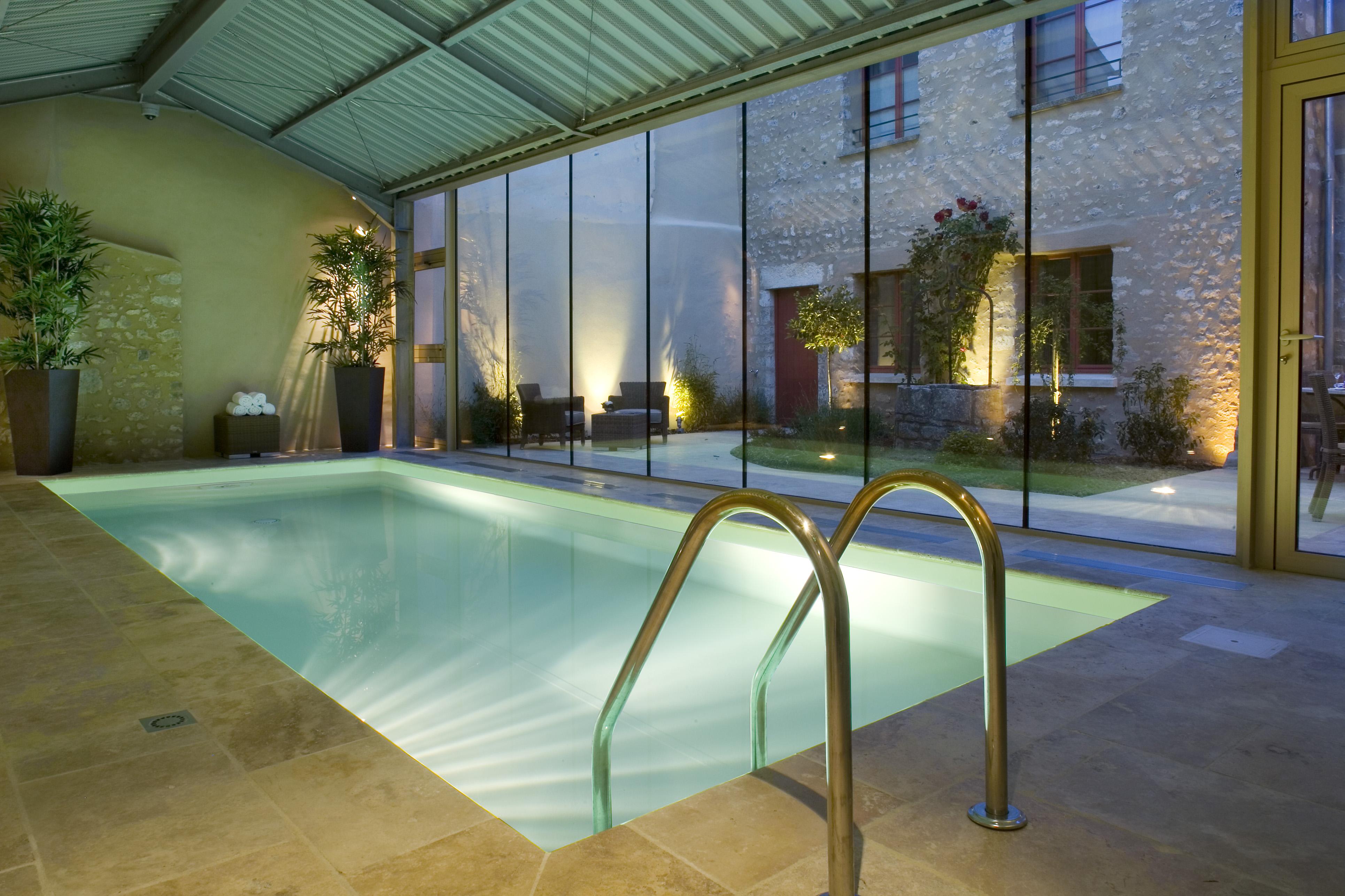 Hotel Aux Vieux Remparts, The Originals Relais プロヴァン エクステリア 写真