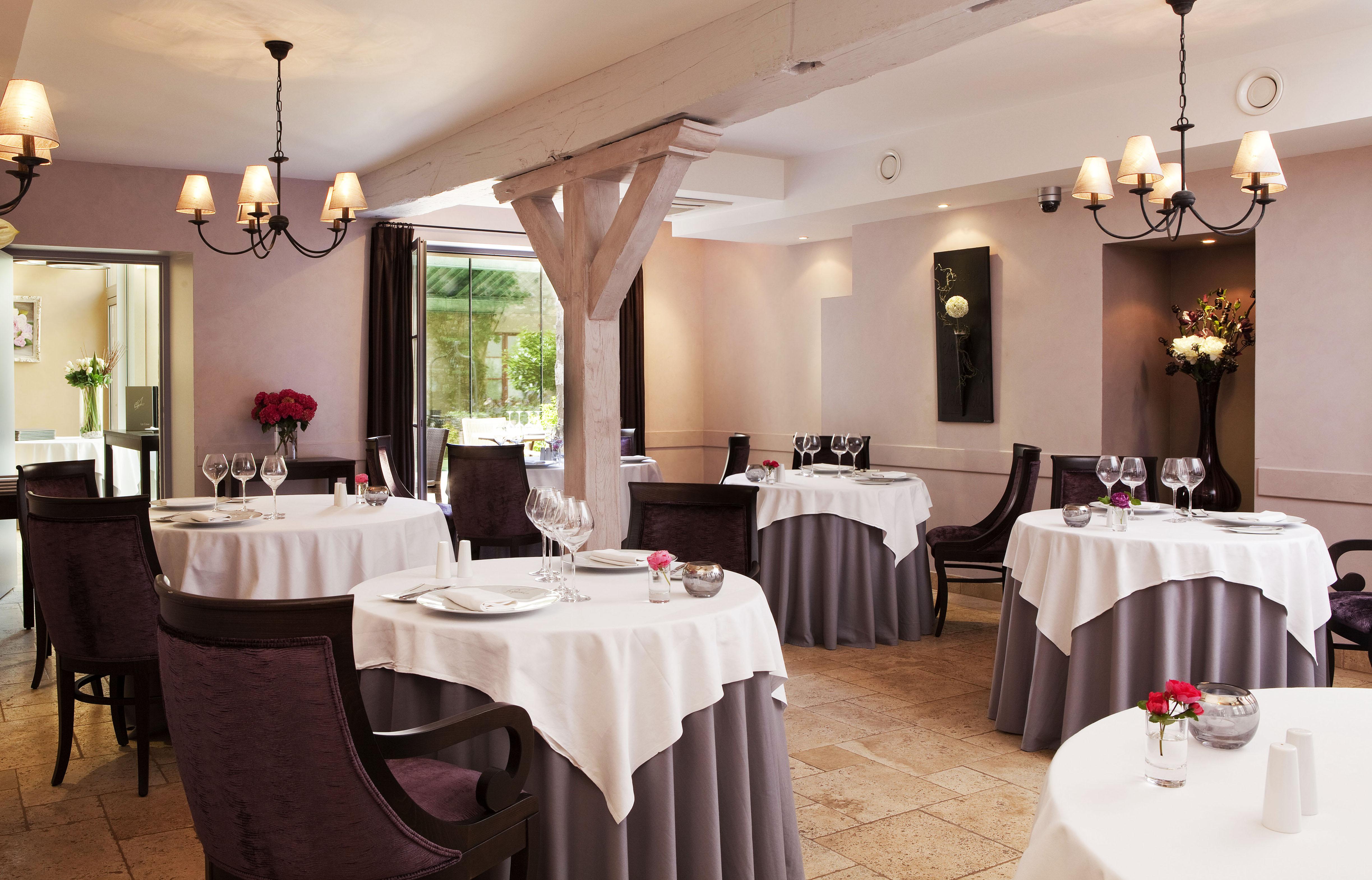 Hotel Aux Vieux Remparts, The Originals Relais プロヴァン エクステリア 写真